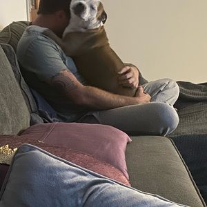 Meet your Posher, Leanne